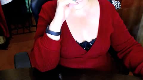 Snapshot of charlottextasty chatting on February 12, 2026, 12:55 pm CharlotteXTasty online show from February 12, 2026, 12:55 pm