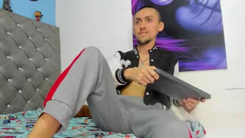 Charly online show from October 31, 2025, 1:06 am