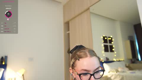 my fansly Charming daisy              My Wishlist  for new toys     online show from February 16, 2025, 7:37 am