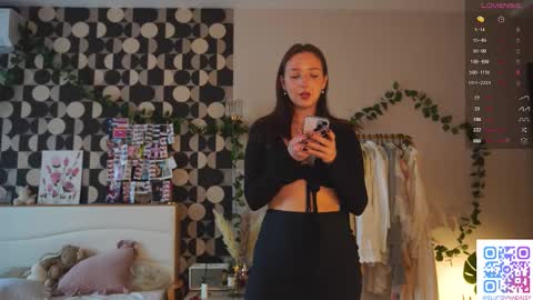 my fansly Charming daisy              My Wishlist  for new toys     online show from September 18, 2025, 7:10 am