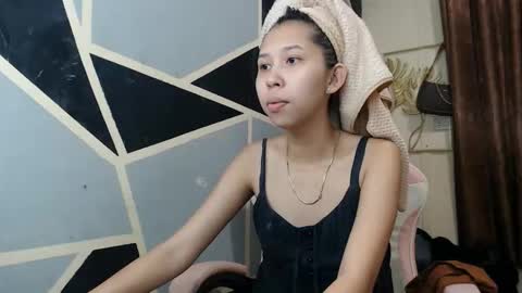 Charm online show from February 21, 2026, 8:48 am