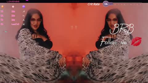 Snapshot of charming_sexuality chatting on January 3, 2025, 4:27 pm insta online show from January 3, 2025, 4:27 pm