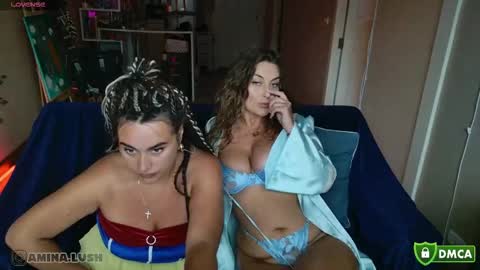 Snapshot of charming_sexuality chatting on October 29, 2025, 9:44 am insta online show from October 29, 2025, 9:44 am