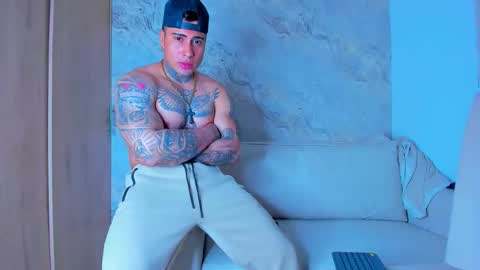 Snapshot of chasewinter20 chatting on March 22, 2026, 4:05 am chase winters online show from March 22, 2026, 4:05 am