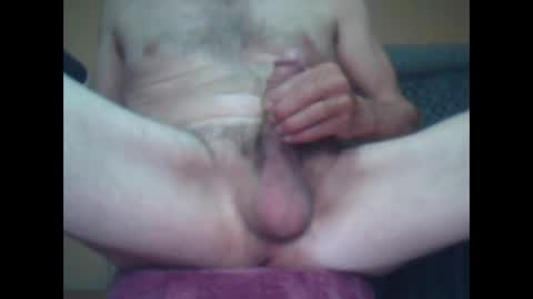 chatnfun5 online show from September 13, 2025, 4:18 pm