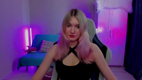 Snapshot of chatur_lady_ chatting on February 6, 2025, 6:18 am Betty online show from February 6, 2025, 6:18 am