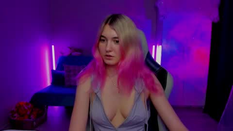 Snapshot of chatur_lady_ chatting on February 24, 2025, 2:58 pm Betty online show from February 24, 2025, 2:58 pm