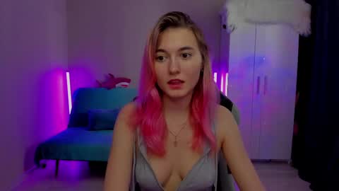 Snapshot of chatur_lady_ chatting on March 5, 2025, 5:29 am Betty online show from March 5, 2025, 5:29 am