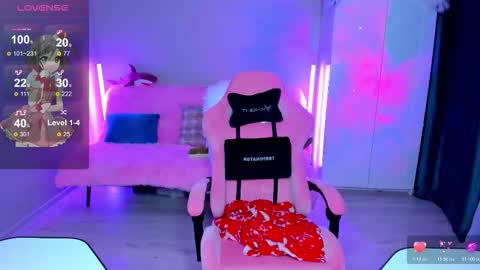 Snapshot of chatur_lady_ chatting on December 3, 2025, 4:31 am Betty online show from December 3, 2025, 4:31 am