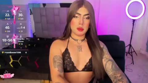 Snapshot of chaturmodels chatting on June 22, 2026, 9:34 pm Sophie online show from June 22, 2026, 9:34 pm