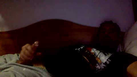 Snapshot of chaud7842 chatting on November 17, 2025, 7:41 pm chaud7842 online show from November 17, 2025, 7:41 pm