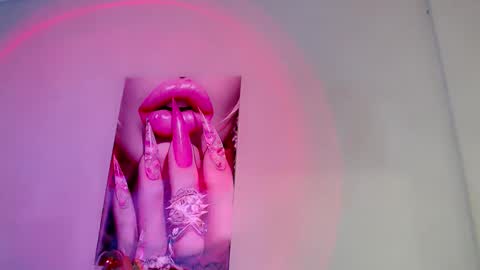 RIVA online show from April 6, 2026, 1:12 pm