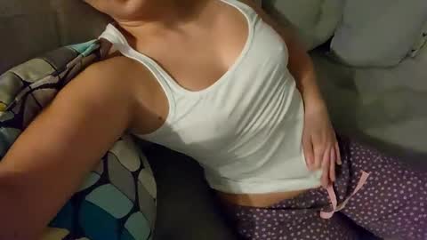 Snapshot of cheeekycouple02 chatting on February 8, 2025, 4:36 am Cheeeky couple online show from February 8, 2025, 4:36 am