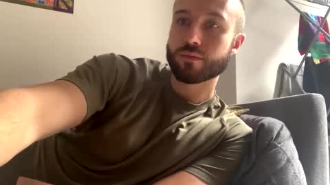 Snapshot of cheekycharliee chatting on October 1, 2025, 11:16 am CheekyCharliee online show from October 1, 2025, 11:16 am