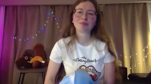 CheekyNightOwl online show from March 31, 2026, 10:32 pm