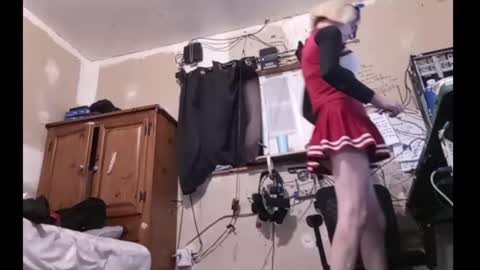 cheerleader_crossdresser online show from May 12, 2026, 8:22 am