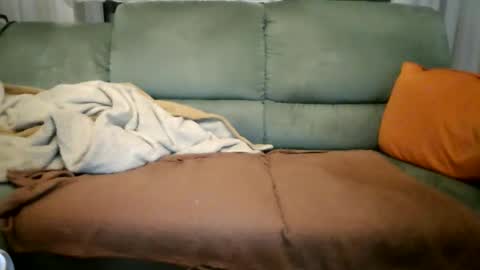 Tom online show from November 27, 2025, 10:56 pm