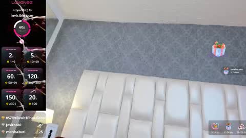 CHELSEYLEWIS online show from October 14, 2025, 9:48 pm