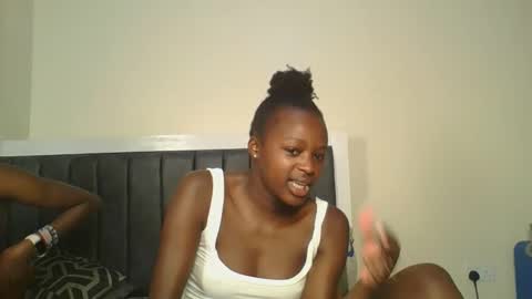 chelsy 2 online show from April 2, 2026, 8:39 pm