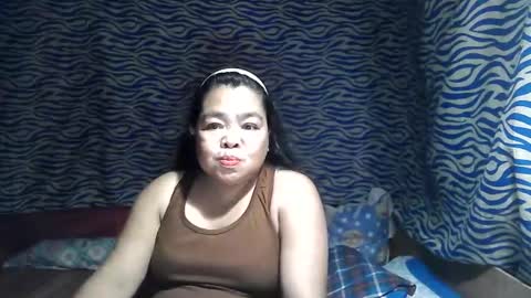 chenita_kits online show from October 30, 2025, 11:11 am