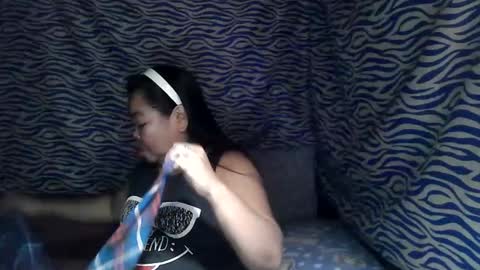 chenita_kits online show from December 5, 2025, 10:57 am