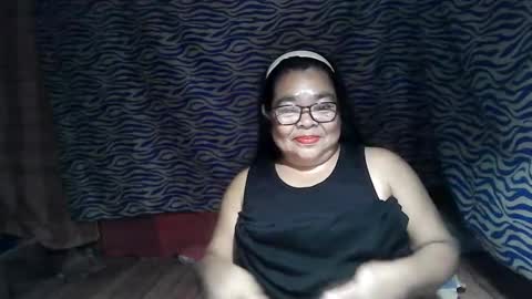 chenita_kits online show from December 14, 2025, 11:15 am