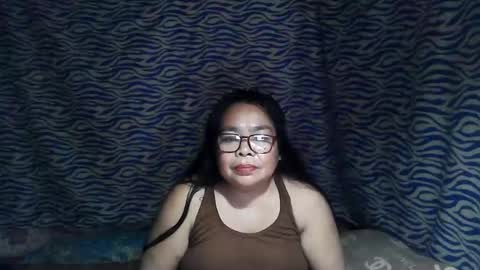 chenita_kits online show from February 11, 2026, 4:45 pm