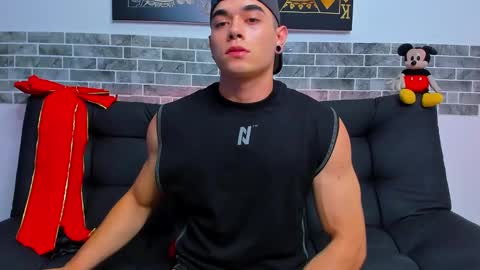 Snapshot of chepe_fit chatting on December 29, 2024, 1:56 am chepe vause online show from December 29, 2024, 1:56 am