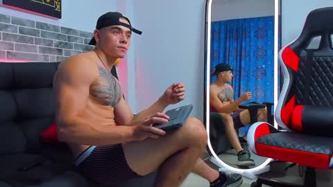 Snapshot of chepe_fit chatting on February 23, 2025, 8:17 am chepe vause online show from February 23, 2025, 8:17 am