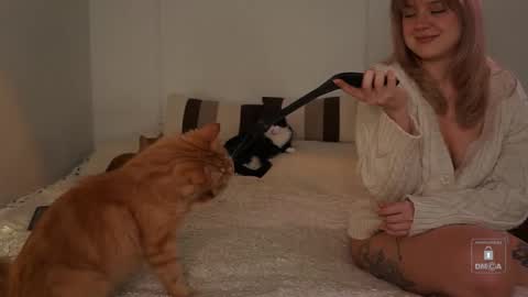 Ri online show from February 25, 2026, 1:21 pm