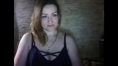 cherry04383 online show from April 4, 2026, 2:32 am