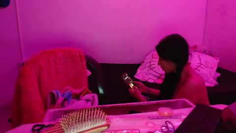 Snapshot of cherry_hc chatting on January 24, 2025, 4:59 am Nezumy Rey online show from January 24, 2025, 4:59 am