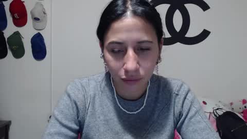 Snapshot of cherry_hc chatting on January 26, 2025, 2:14 am Nezumy Rey online show from January 26, 2025, 2:14 am