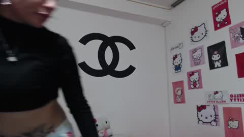 Snapshot of cherry_hc chatting on February 21, 2025, 4:51 am Nezumy Rey online show from February 21, 2025, 4:51 am