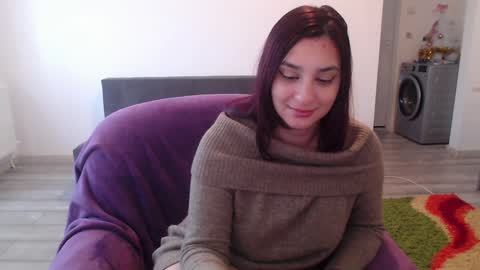 Snapshot of cherry_pie95 chatting on January 16, 2025, 7:17 am Sherry online show from January 16, 2025, 7:17 am