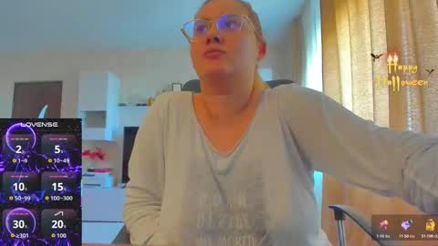 mayra online show from October 21, 2025, 10:27 am