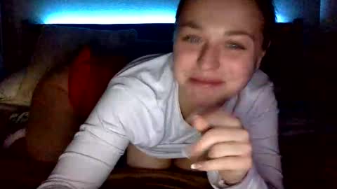 cherrybaby690 online show from December 18, 2024, 5:21 pm