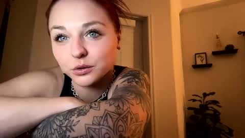 cherrybaby690 online show from February 14, 2025, 1:45 am