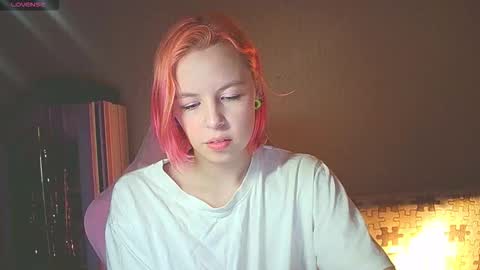 cherrybaby_0 online show from October 25, 2025, 1:51 pm