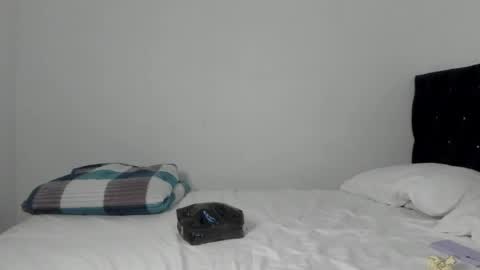cherryblossom_23 online show from May 31, 2026, 12:08 am