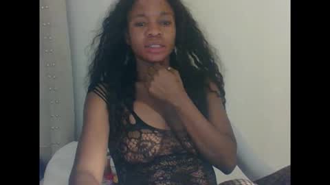 Snapshot of cherrycounty chatting on October 25, 2025, 11:51 am cherry online show from October 25, 2025, 11:51 am