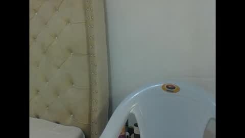 Snapshot of cherrycounty chatting on November 3, 2025, 10:10 pm cherry online show from November 3, 2025, 10:10 pm