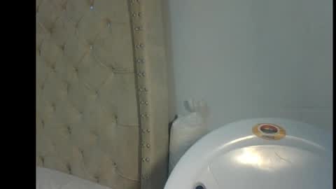 Snapshot of cherrycounty chatting on November 16, 2025, 10:26 pm cherry online show from November 16, 2025, 10:26 pm