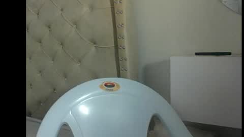 Snapshot of cherrycounty chatting on December 1, 2025, 1:49 pm cherry online show from December 1, 2025, 1:49 pm