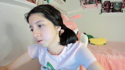 cherrycute666 online show from December 27, 2024, 2:36 am