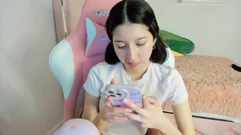 cherrycute666 online show from January 10, 2025, 1:53 am