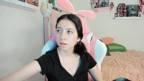 cherrycute666 online show from January 12, 2025, 12:07 am