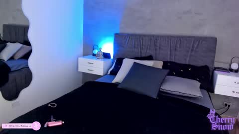 Cherry online show from January 13, 2026, 5:02 am