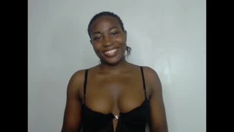 cherrywetpussy online show from May 19, 2026, 11:05 am