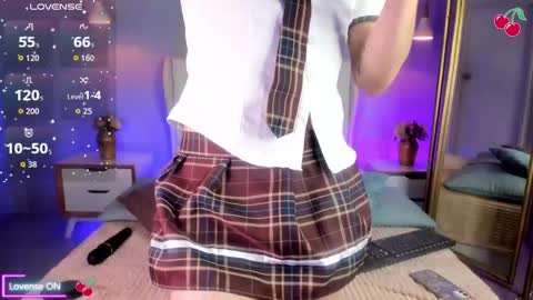 Snapshot of cherryy_boy chatting on October 11, 2025, 8:51 pm Matias online show from October 11, 2025, 8:51 pm